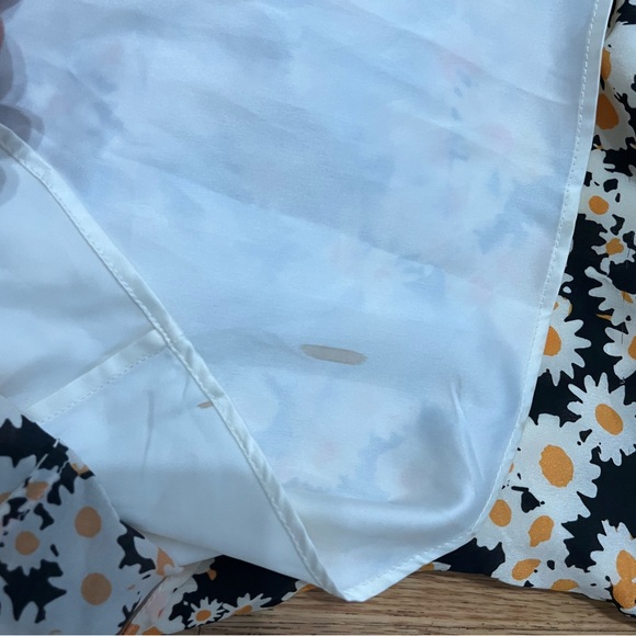 Realisation Par The Devon Mini Dress in Flower Power Size XXS - Picture 7 of 9